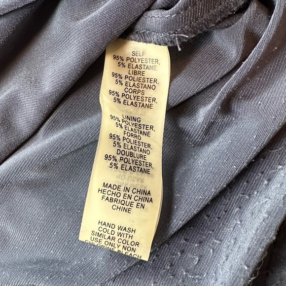 Vince Camuto blue/grey cap sleeved gown with jeweled neckline size 6 - Picture 11 of 11